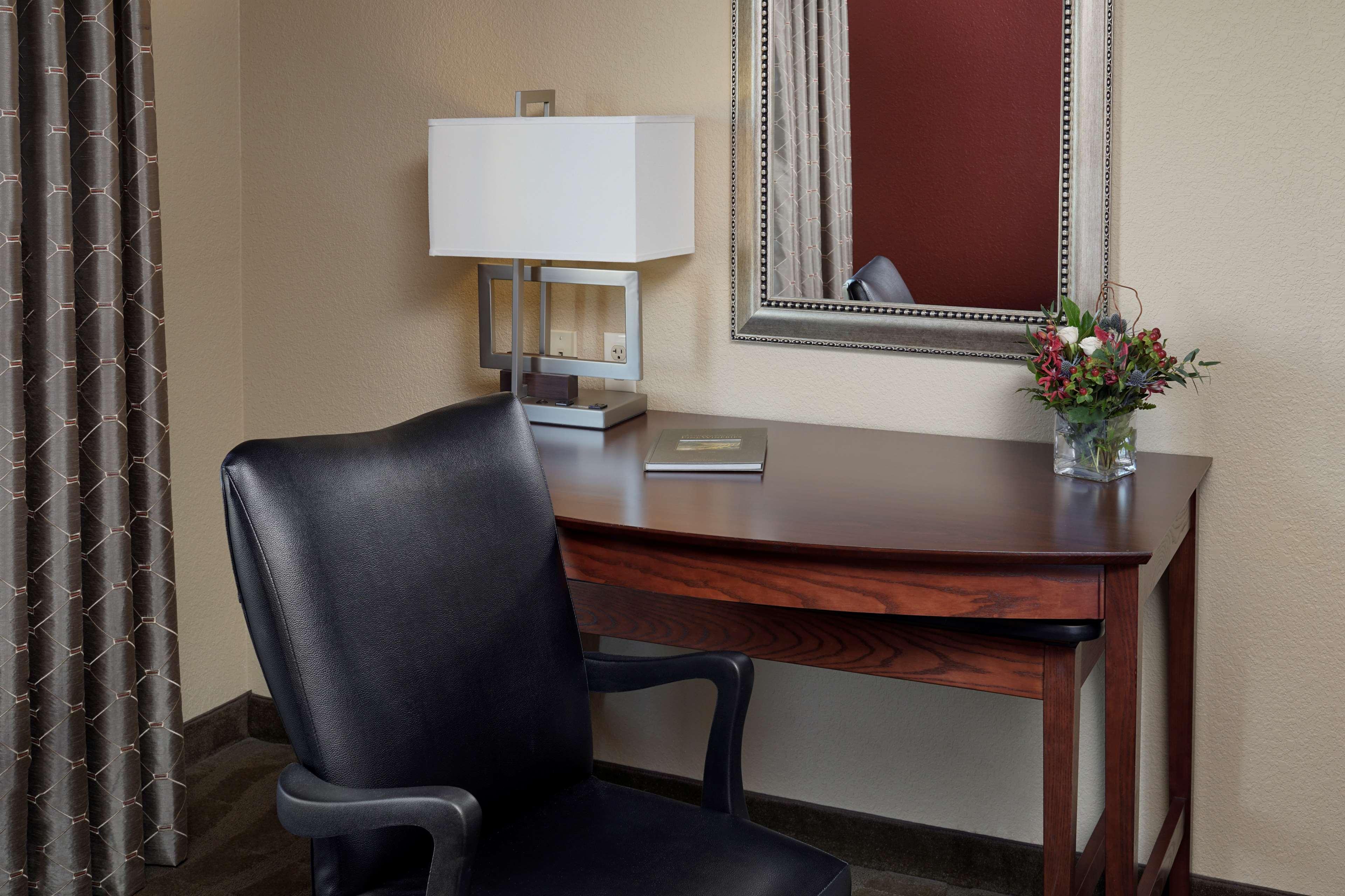 Hampton Inn&suites
