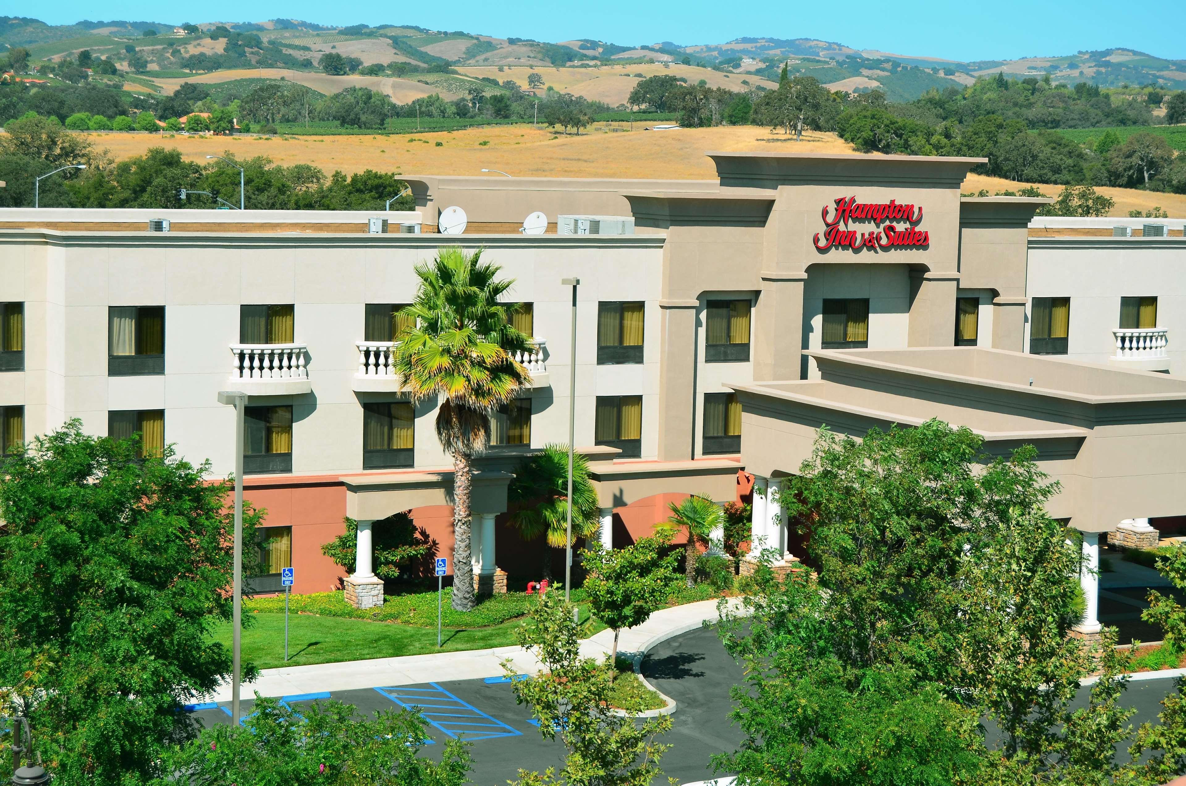 Hampton Inn&suites Hotel 3*