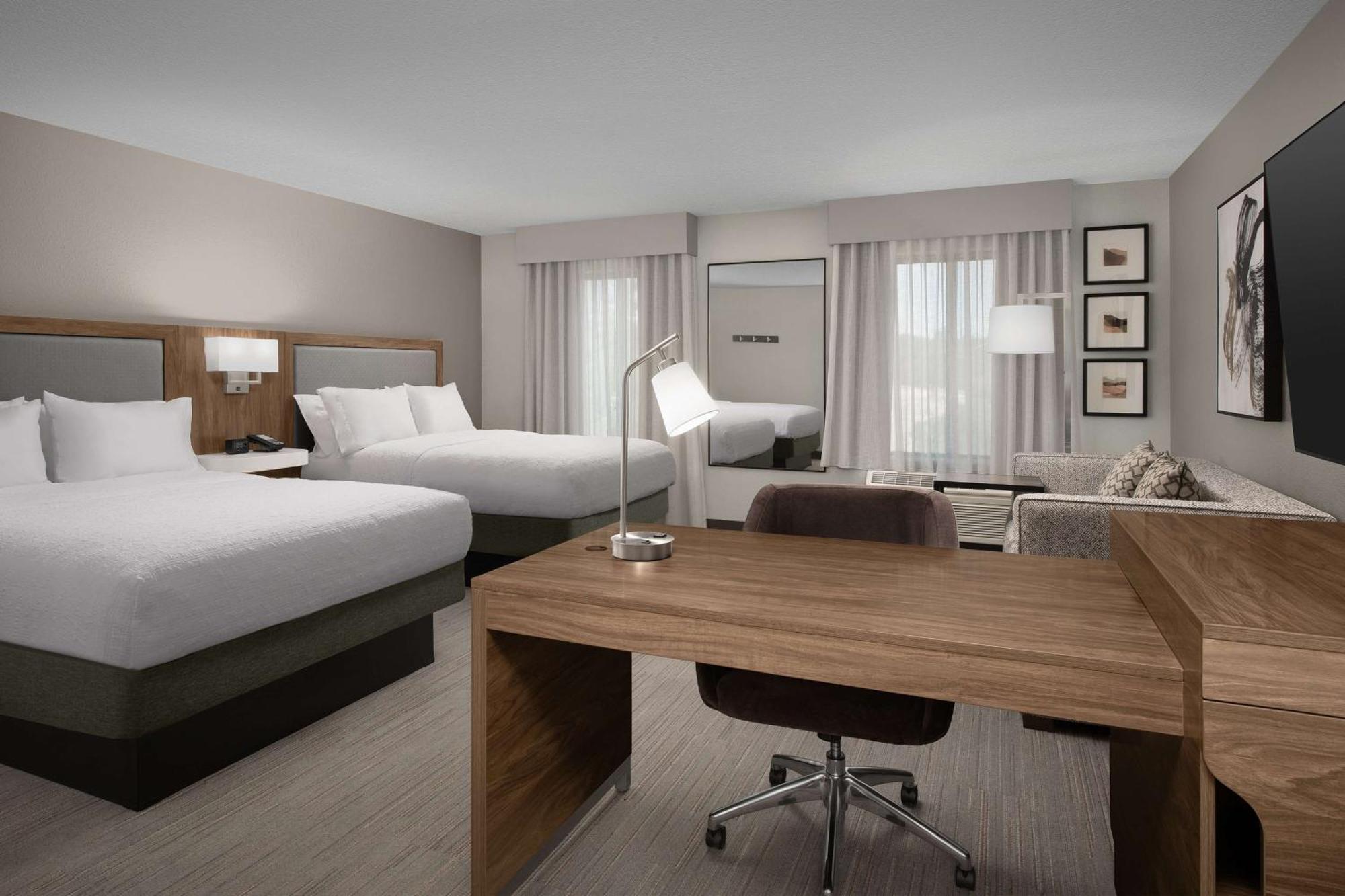 Hampton Inn&suites 3* El Paso de Robles
